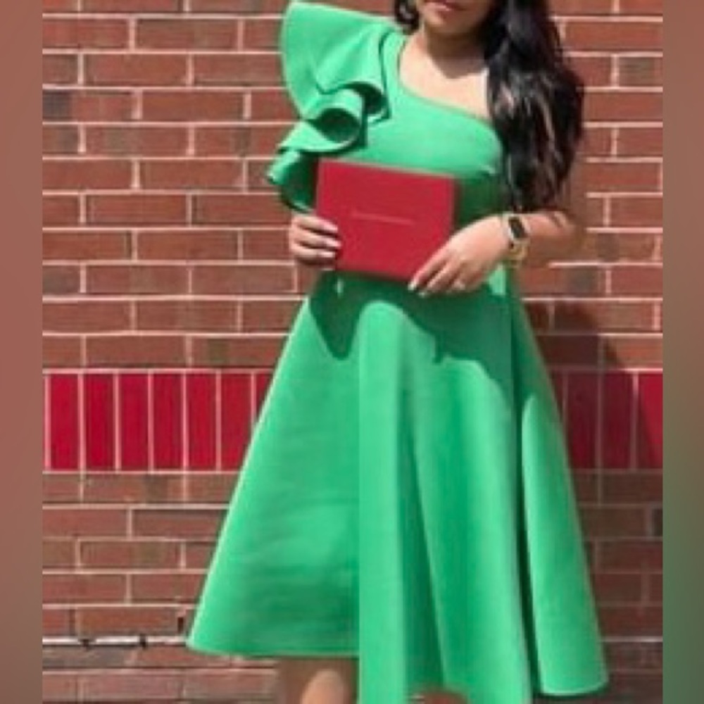 One shoulder dress